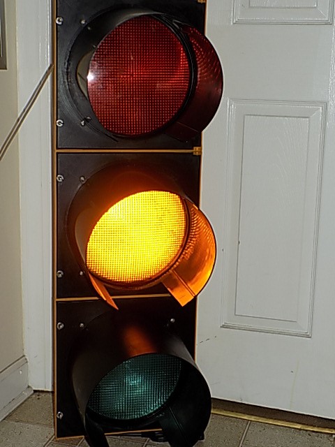 Traffic Light with Wireless Remote Control